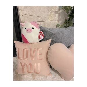 Valentines 8 inch Caedyn The heart nose Cow💗